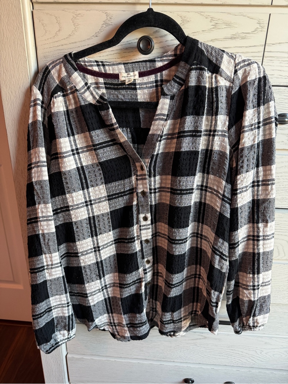 Button-Down Plaid Women's Shirt - Black and White